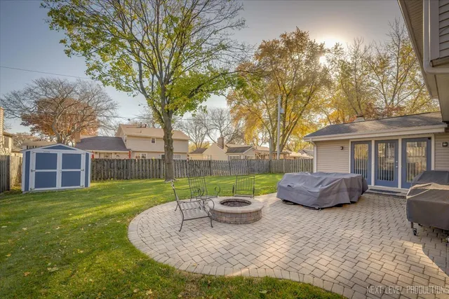 $400,000 | 865 North Fordham Avenue, Aurora, IL 60506