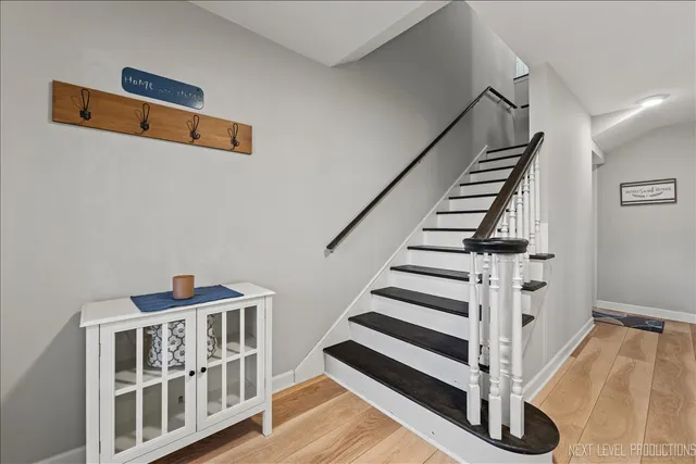 $400,000 | 865 North Fordham Avenue, Aurora, IL 60506