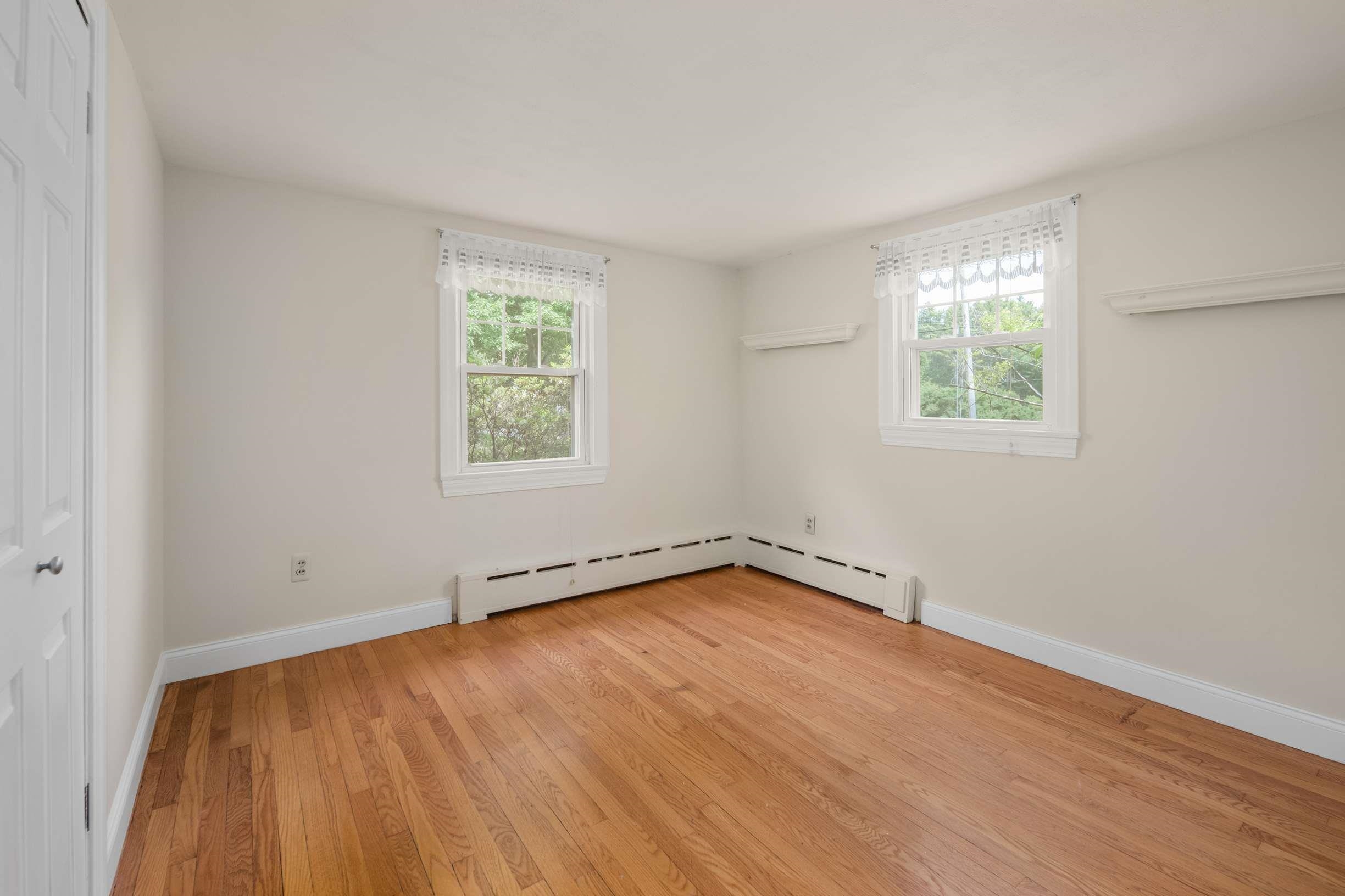 31 Scotland Bridge Road York, ME 03909 - Photo 23 of 33