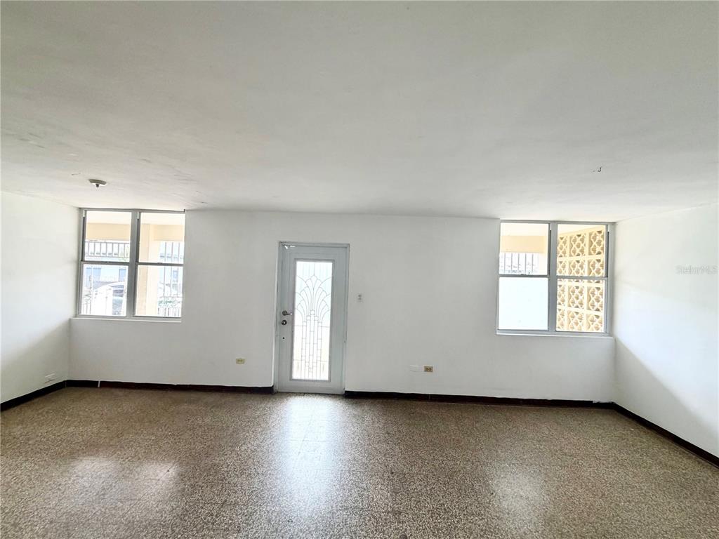 10 Flambon Gardens, Unit R17 Bayamon, PR 00959 - Photo 18 of 20