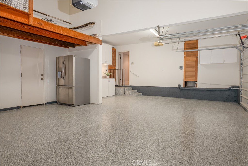 3563 Twin Lake Westlake Village, CA 91361 - Photo 25 of 54 an empty room with windows