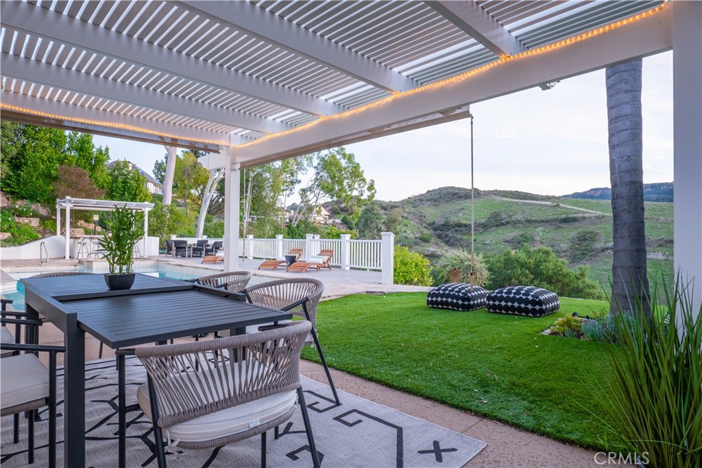 3563 Twin Lake Westlake Village, CA 91361 - Photo 32 of 54 a view of an outdoor sitting space