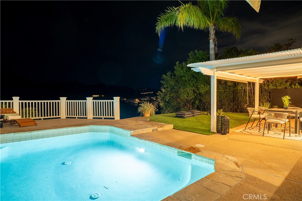 3563 Twin Lake Westlake Village, CA 91361 - Photo 40 of 54