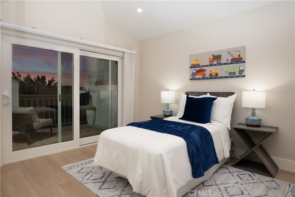 3563 Twin Lake Westlake Village, CA 91361 - Photo 51 of 54 a bedroom with a bed and a mirror