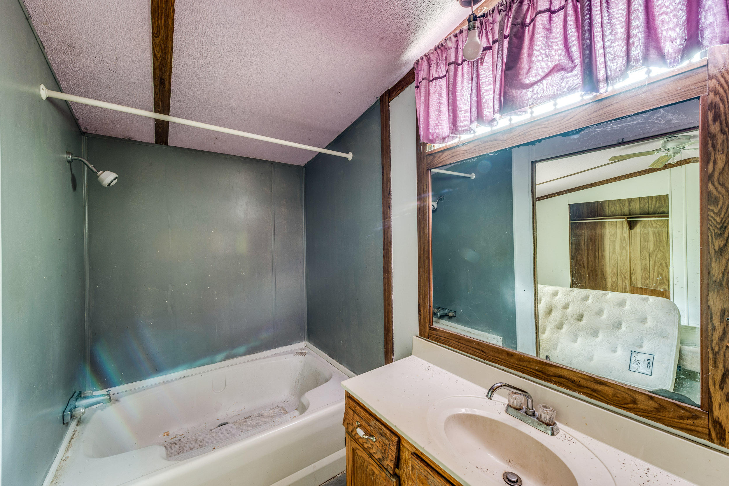 5367 Eastport Road Alpine, TN 38543 - Photo 6 of 28 6 (2)