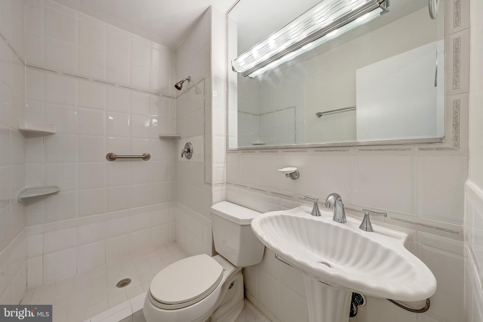 7779 Tiverton Drive Springfield, VA 22152 - Photo 12 of 24