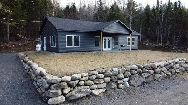 $369,000 | 1939 Me-46, Bucksport, ME 04416