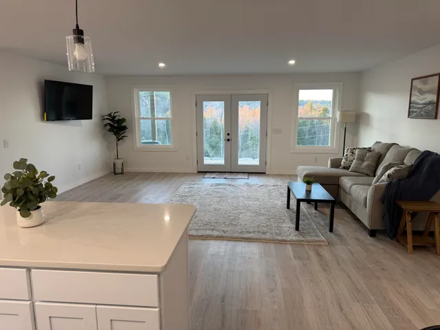 $369,000 | 1939 Me-46, Bucksport, ME 04416