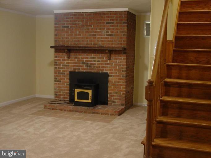8126 Counselor Road Manassas, VA 20112 - Photo 7 of 9 Recreation Room
