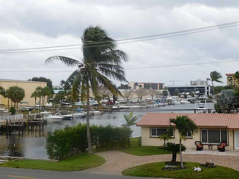 1971 Southeast 5th Court, Unit 303E Pompano Beach, FL 33060 - Photo 11 of 14 Photo 12