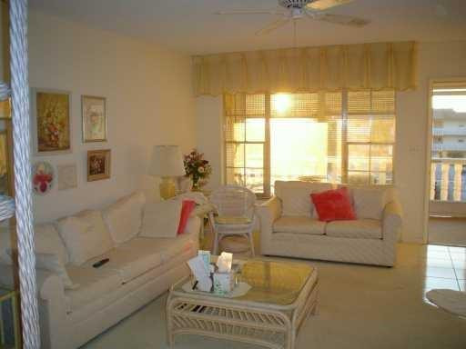 1971 Southeast 5th Court, Unit 303E Pompano Beach, FL 33060 - Photo 5 of 14 Photo 5