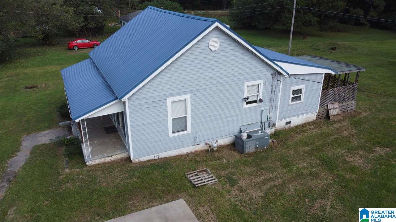 165 Back Street Sylacauga, AL 35150 - Photo 4 of 27