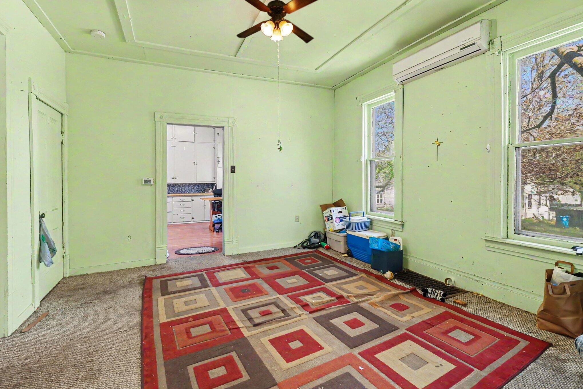 306 5th Street Manistee, MI 49660 - Photo 6 of 24 005_file_1379