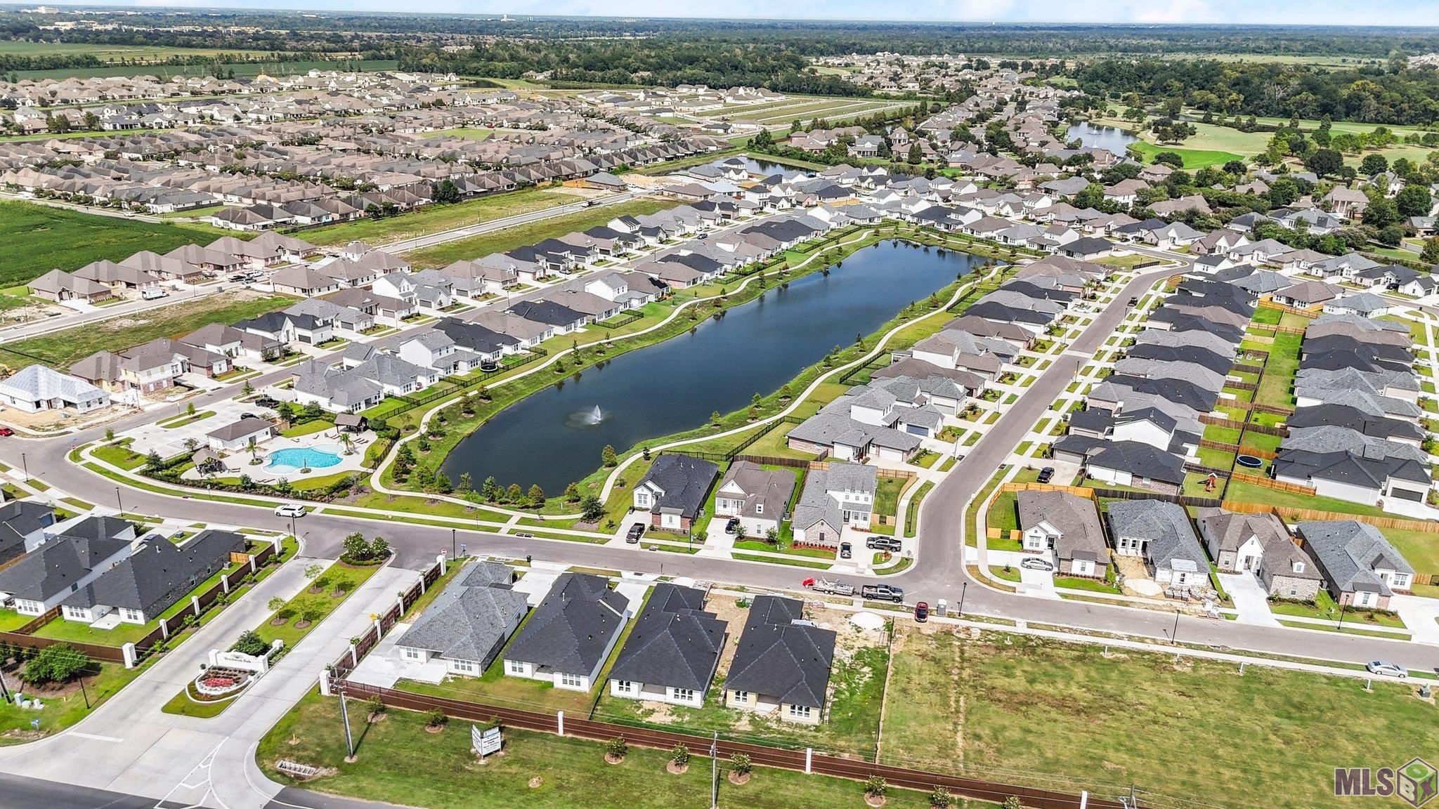 3206 Creekmere Lane Baton Rouge, LA 70810 - Photo 19 of 22 Woodstock Park - Mallard Homes of LA LLC to the LEFT