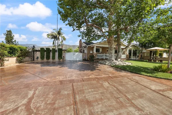 $925,000 | 665 West Lochleven Street, Glendora, CA 91741