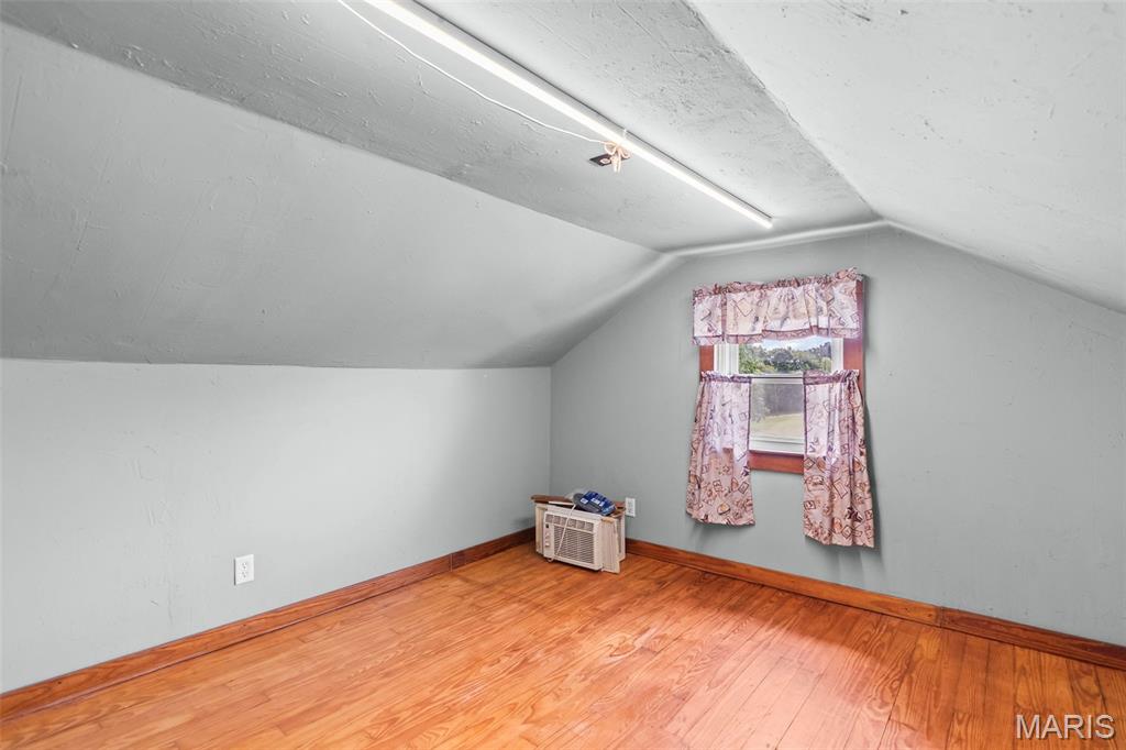 25159 East County Line Road Waggoner, IL 62572 - Photo 27 of 49 Gallery Image 27