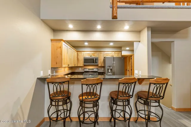 $349,900 | 3 Elsie Peak Court, Unit 3, Pinehurst, ID 83850