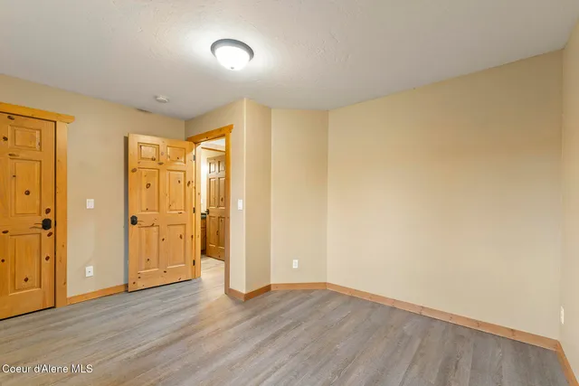 $349,900 | 3 Elsie Peak Court, Unit 3, Pinehurst, ID 83850