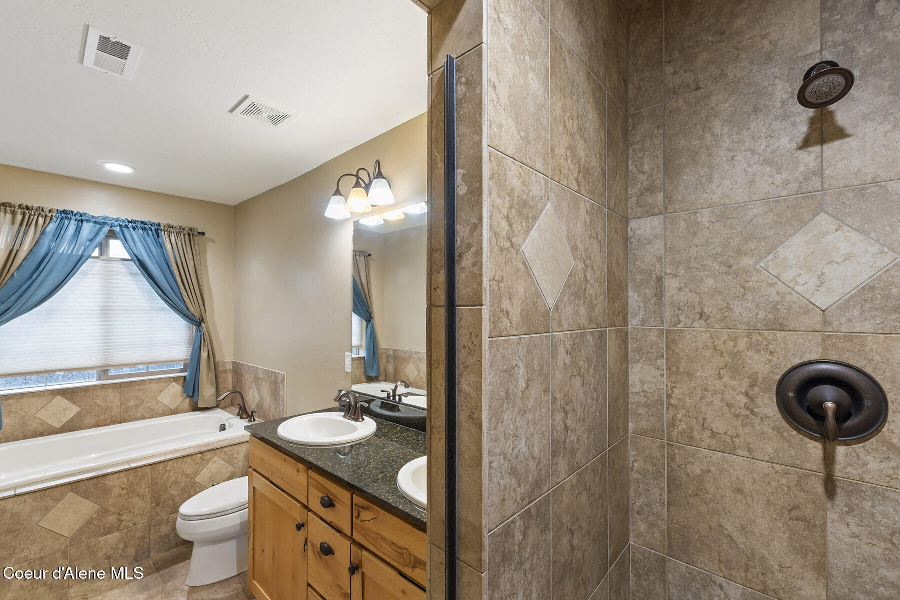 3 Elsie Peak Court, Unit 3 Pinehurst, ID 83850 - Photo 29 of 67 3-Elsie-Peak-Ct-Unit-3-9502 - Copy (2) -