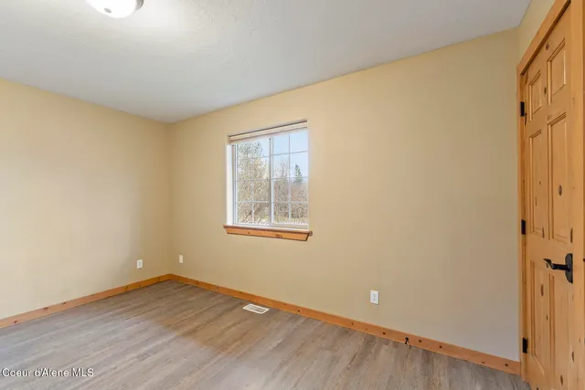 $349,900 | 3 Elsie Peak Court, Unit 3, Pinehurst, ID 83850