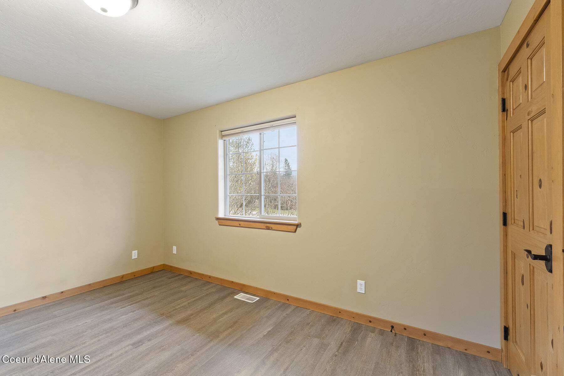 3 Elsie Peak Court, Unit 3 Pinehurst, ID 83850 - Photo 40 of 67 3-Elsie-Peak-Ct-Unit-3-9367