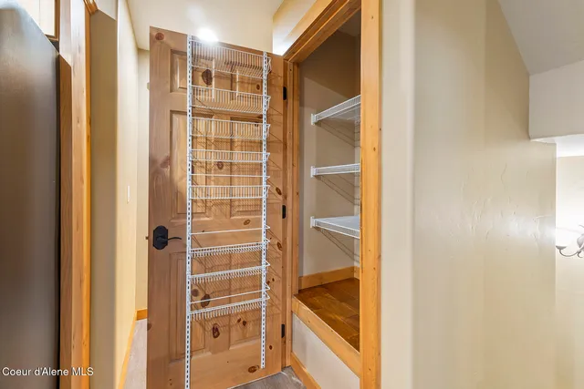 $349,900 | 3 Elsie Peak Court, Unit 3, Pinehurst, ID 83850