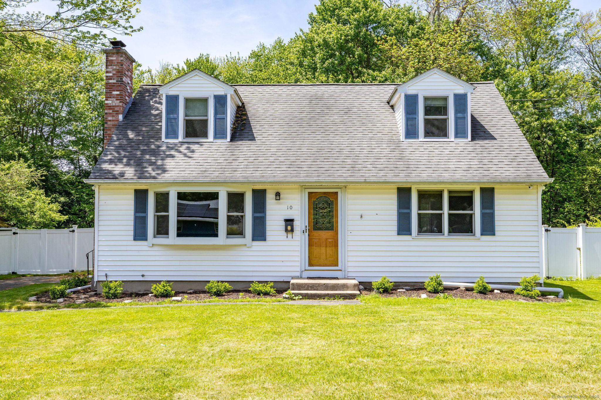 10 Cartier Road Enfield, CT 06082 - Photo 1 of 1 Gallery Image 1