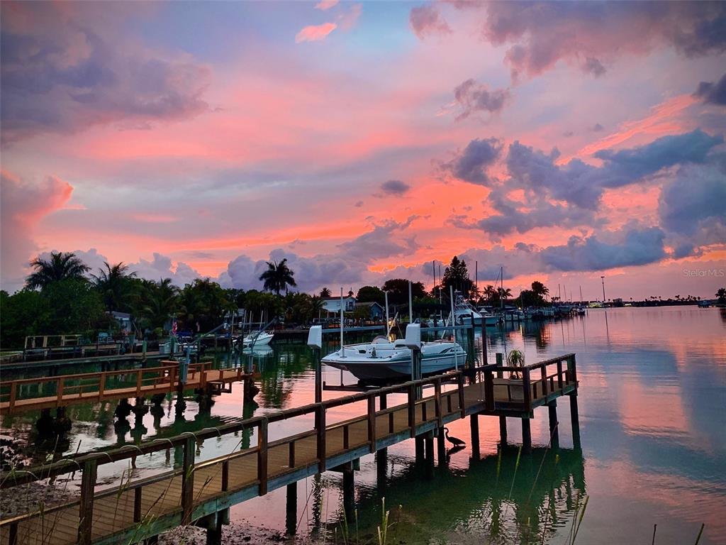 712 Sunset Cove Madeira Beach, FL 33708 - Photo 80 of 93 Gallery Image 80