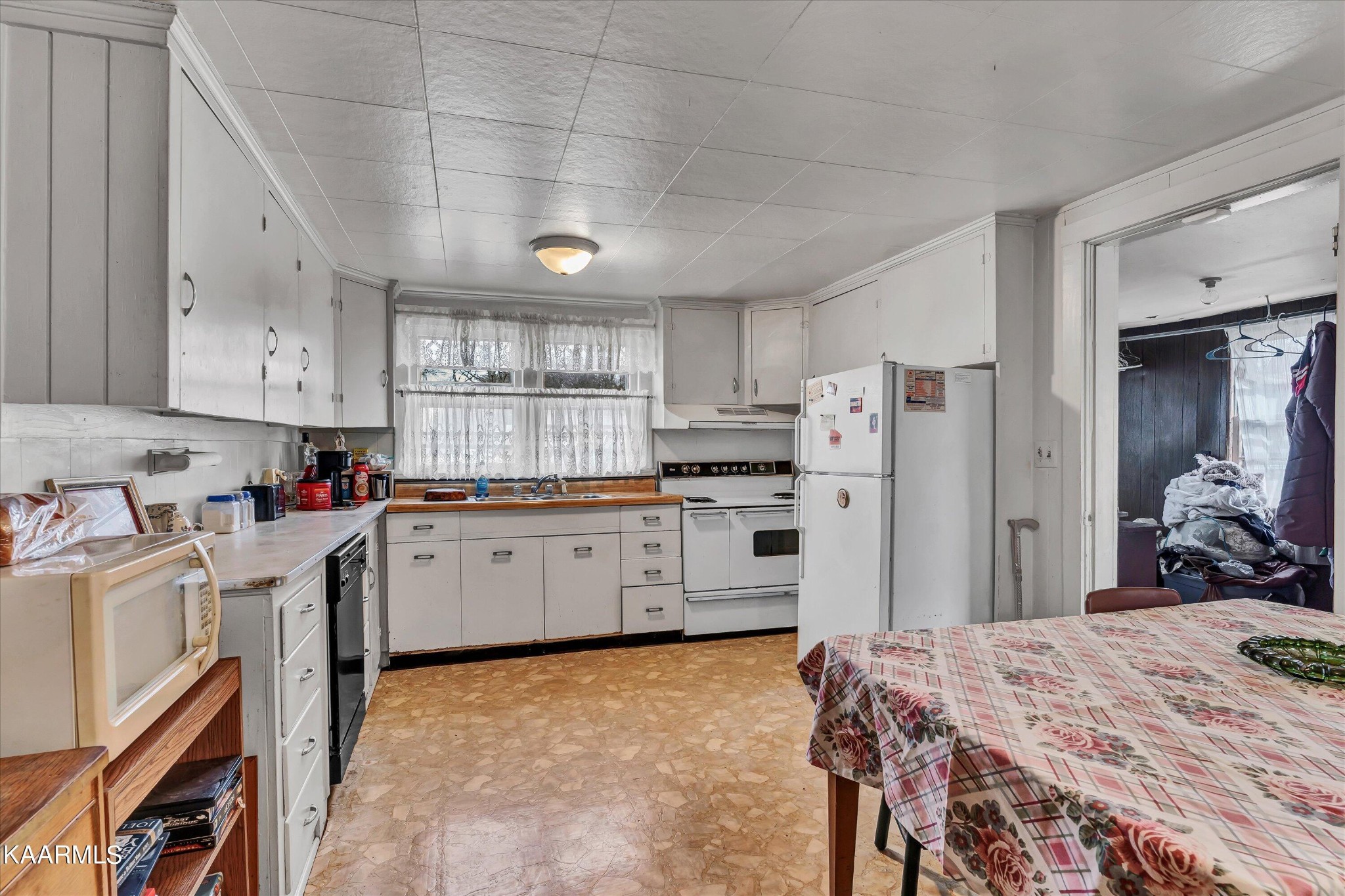 502 Carson Springs Road Newport, TN 37821 - Photo 10 of 28 Gallery Image 10