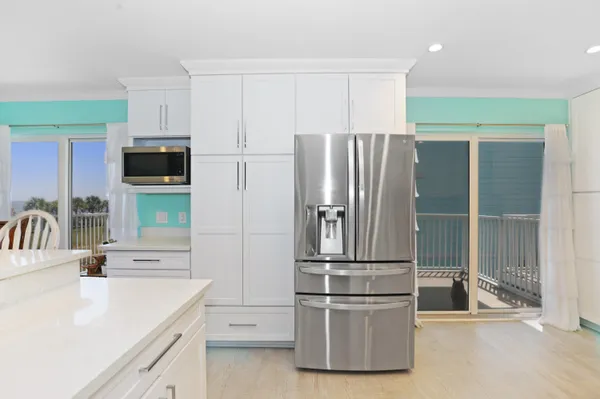 $665,000 | 940 Sound Harbor Circle, Unit 9, Gulf Breeze, FL 32563