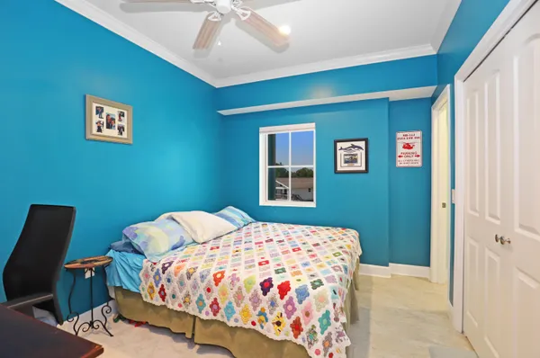 $665,000 | 940 Sound Harbor Circle, Unit 9, Gulf Breeze, FL 32563