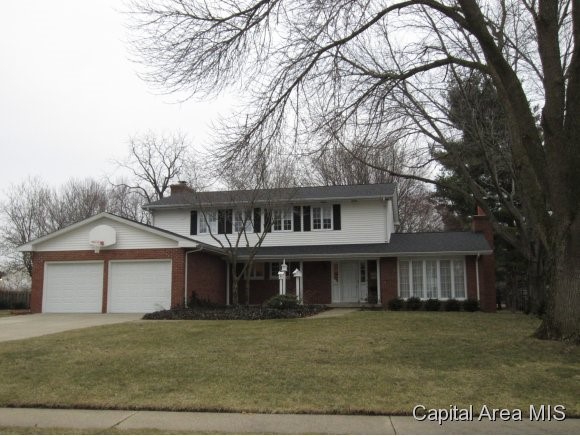 3209 West Point Drive Springfield, IL 62704 - Photo 1 of 19