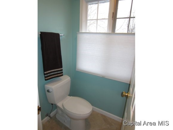 3209 West Point Drive Springfield, IL 62704 - Photo 13 of 19