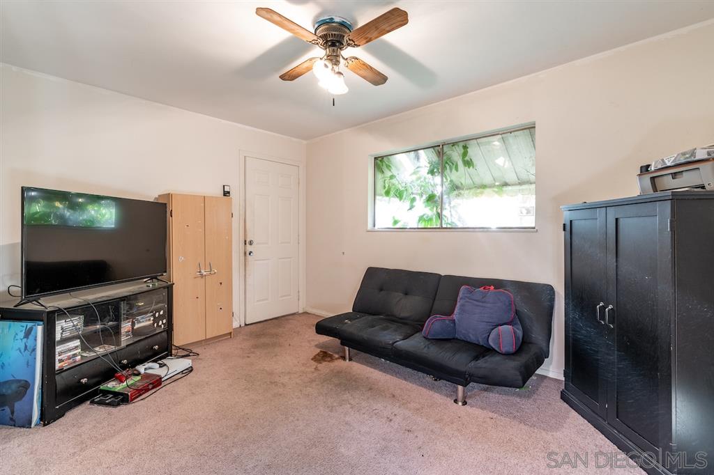 9052 Frederick Street Spring Valley, CA 91977 - Photo 21 of 25 Gallery Image 21