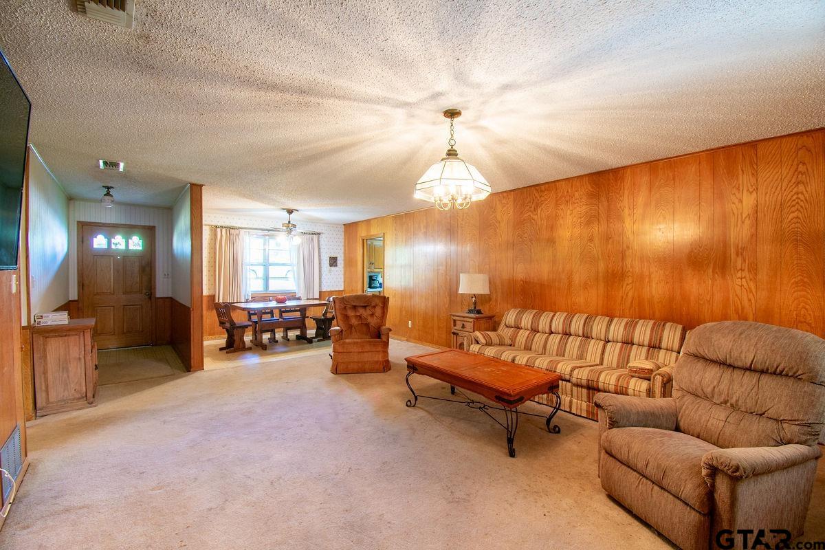 460 Hickory Street Van, TX 75790 - Photo 5 of 17