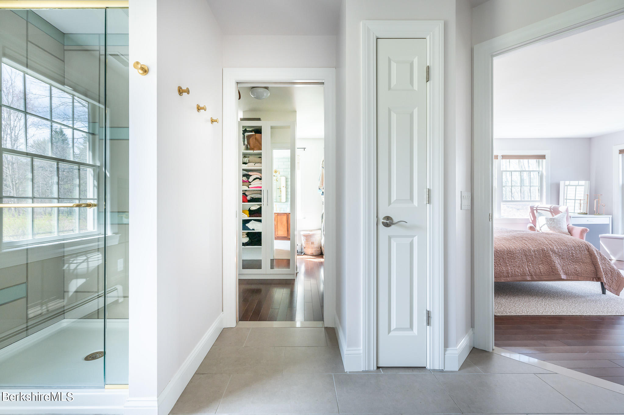 8 Castle Hill Road Stockbridge, MA 01262 - Photo 29 of 46 a view of livingroom with furniture