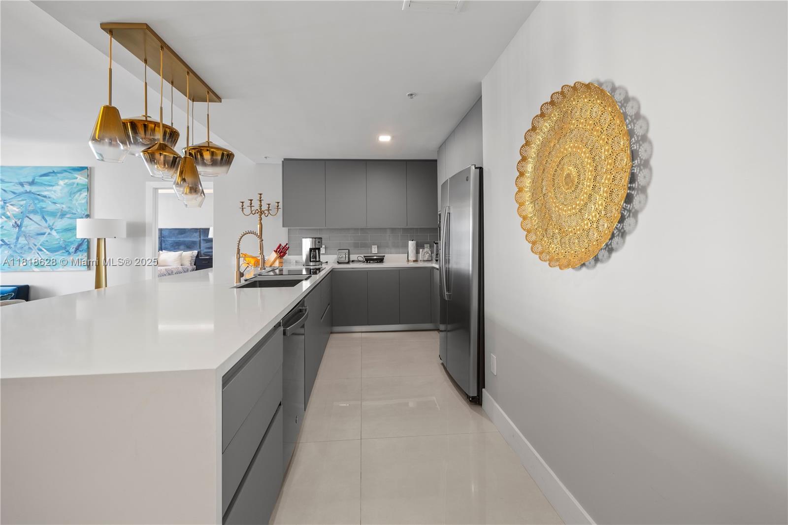 801 Brickell Key Boulevard, Unit 2203 Miami, FL 33131 - Photo 19 of 32