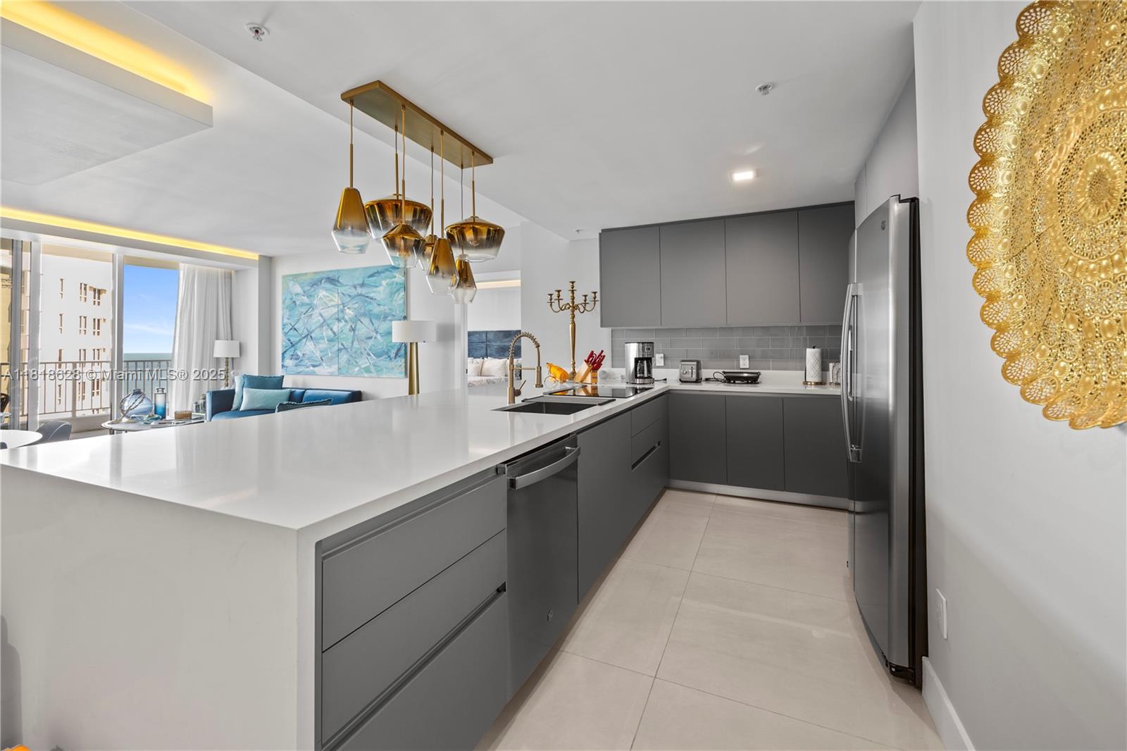 801 Brickell Key Boulevard, Unit 2203 Miami, FL 33131 - Photo 20 of 32