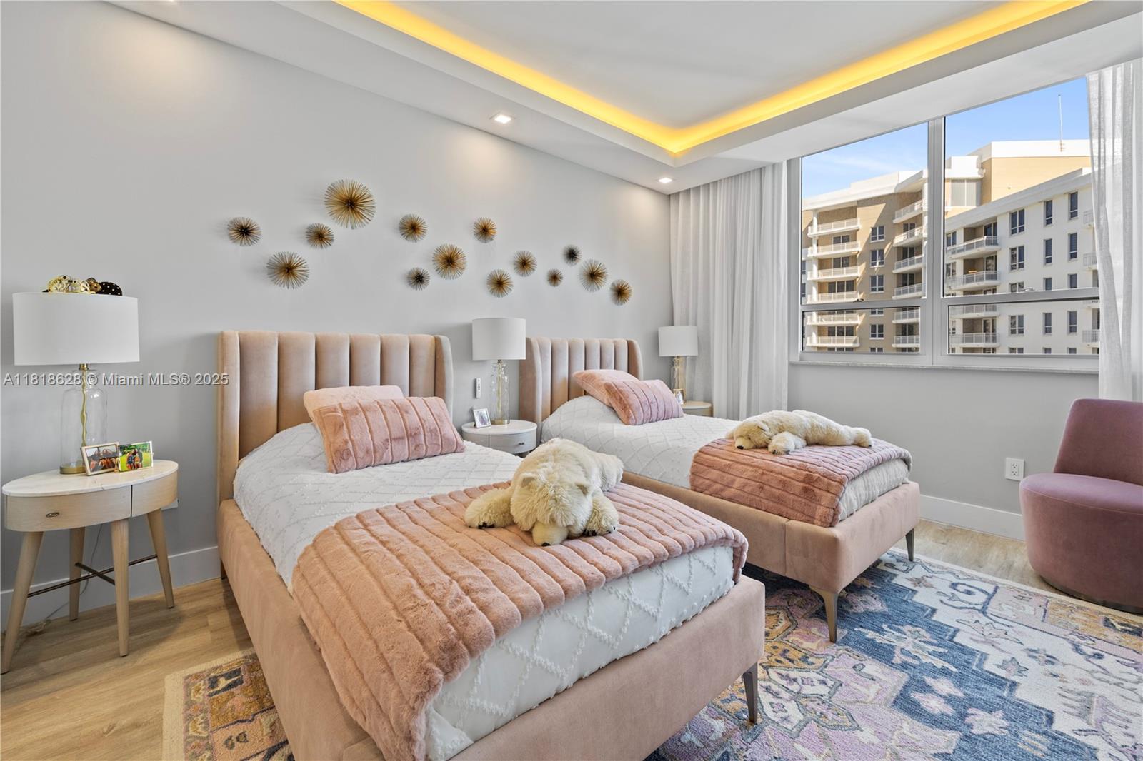 801 Brickell Key Boulevard, Unit 2203 Miami, FL 33131 - Photo 29 of 32