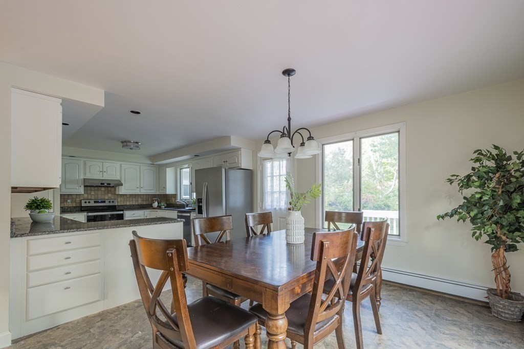41 Notre Dame Road Bedford, MA 01730 - Photo 19 of 42 Gallery Image 19