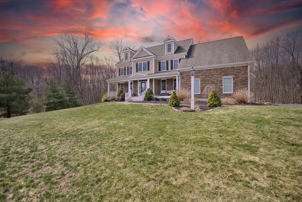 20 Hunters Ridge Way Hopkinton, MA 01748 - Photo 2 of 40 Gallery Image 2