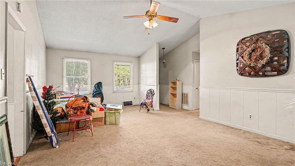 4314 Lormar Road Greensboro, NC 27406 - Photo 6 of 31 Gallery Image 6