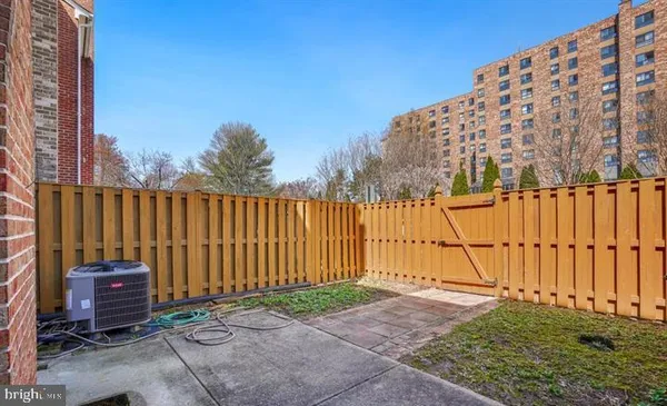 $3,495 | 10284 Arizona Circle, Unit 65, Bethesda, MD 20817