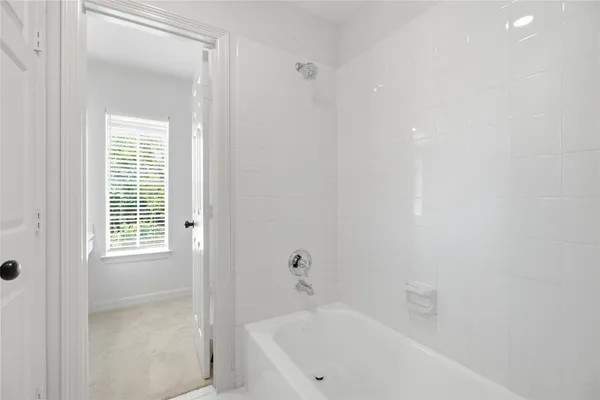 $624,500 | 4415 Towering Oak Court, Houston, TX 77059