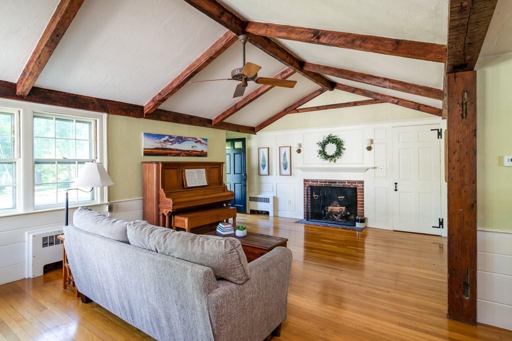 36 Fairview Avenue Scituate, MA 02066 - Photo 10 of 25