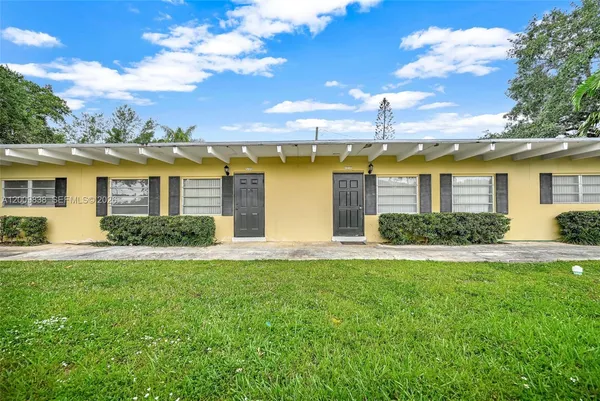 $3,400 | 2225 Southwest 62nd Court, Unit 2225, Miami, FL 33155