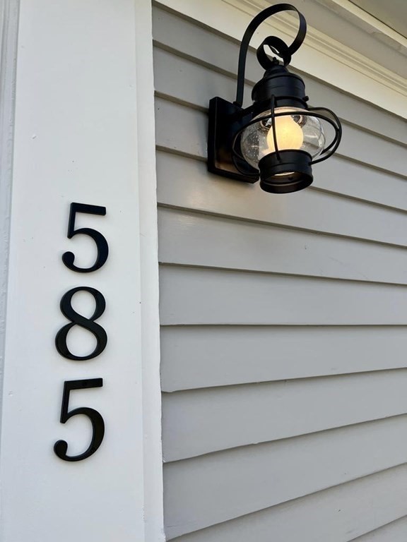 585 School House Road Eastham, MA 02642 - Photo 2 of 28 Gallery Image 2