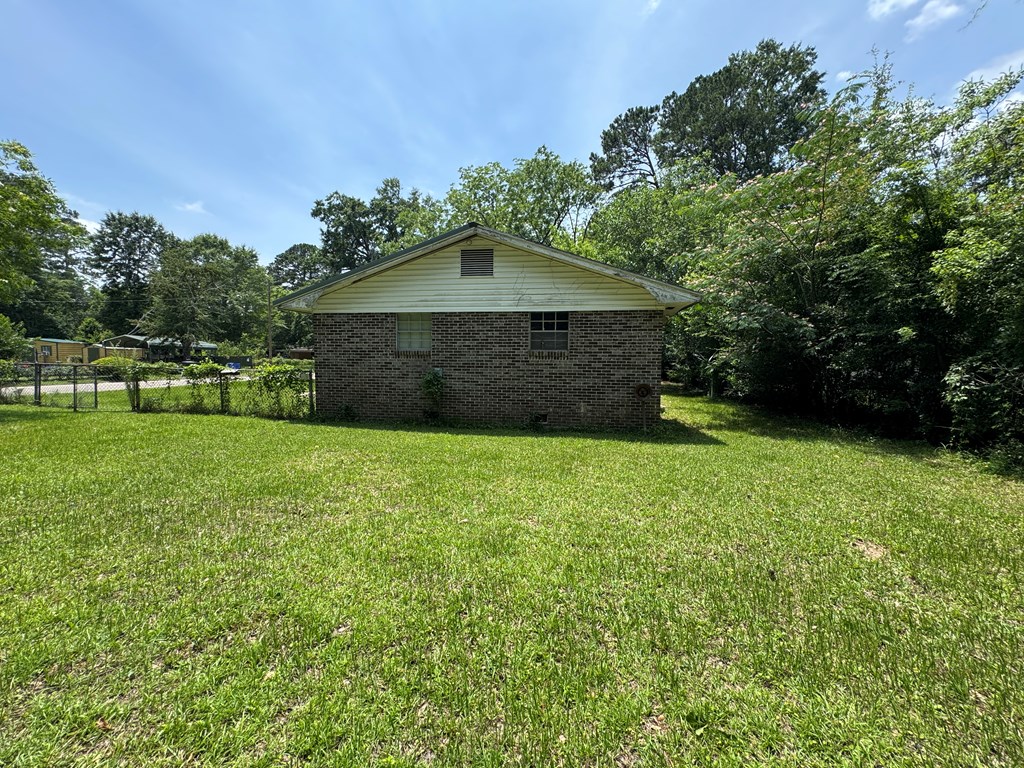1202 Tacoma Street Dothan, AL 36303 - Photo 29 of 36