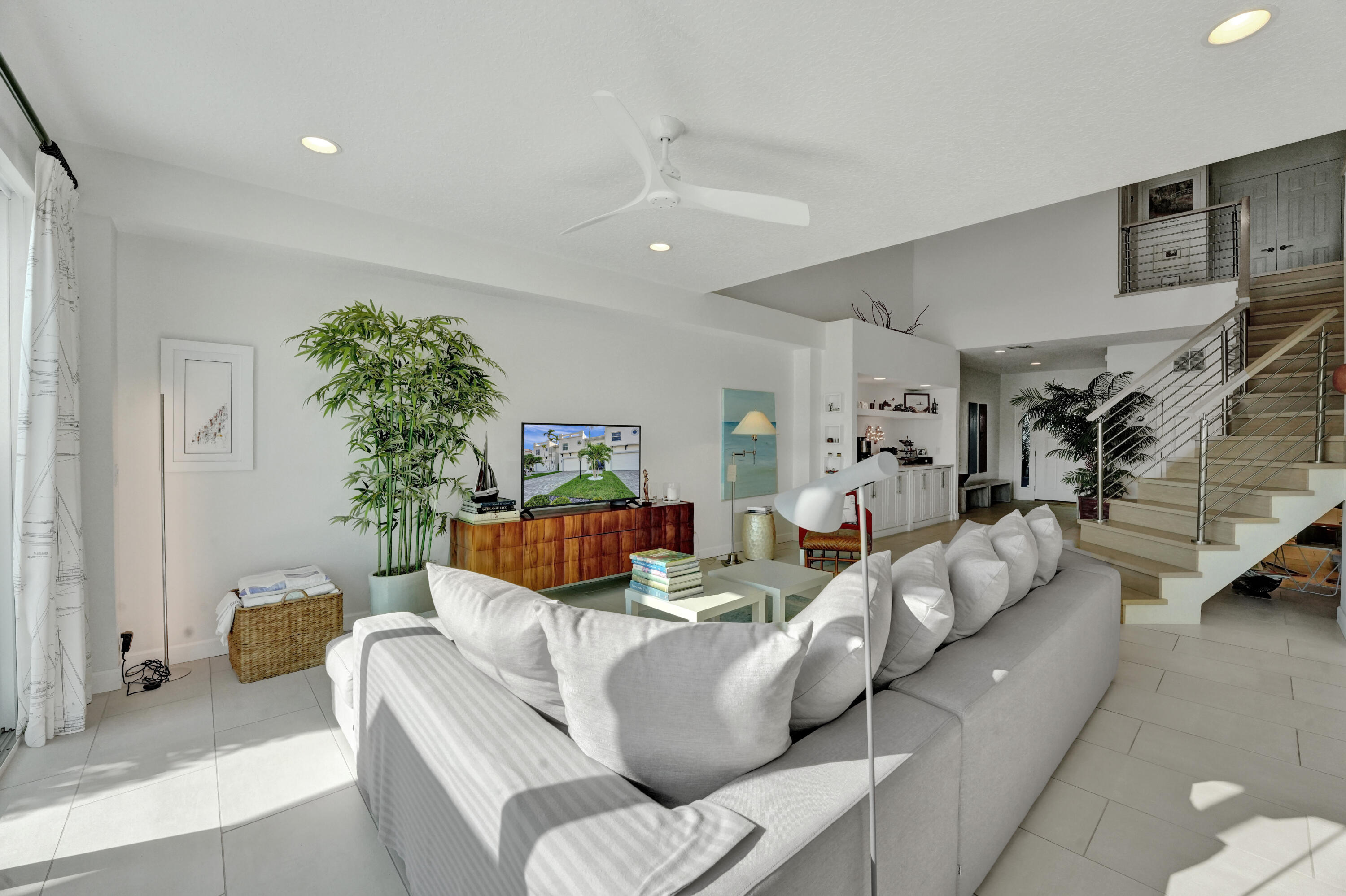 2229 Monet Road North Palm Beach, FL 33410 - Photo 10 of 113 Living Room