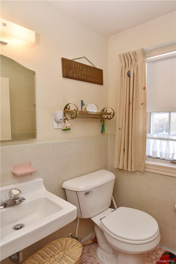 4151 Cumberland Road Berkley, MI 48072 - Photo 10 of 22 4151 Cumberland_10.JPG